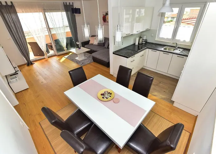 Гостевой дом Evelin Макарска